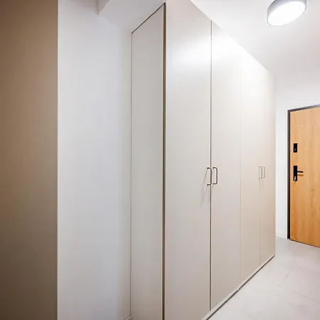 Legnicka 65 * ורוצלב